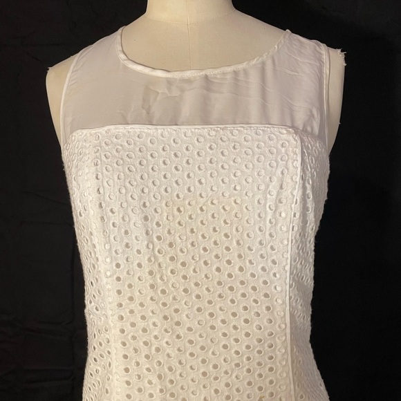 Spense Petite Dress 4P White Cotton Eyelet Lace Spense Sleeveless Rounded NWT - Picture 2 of 7
